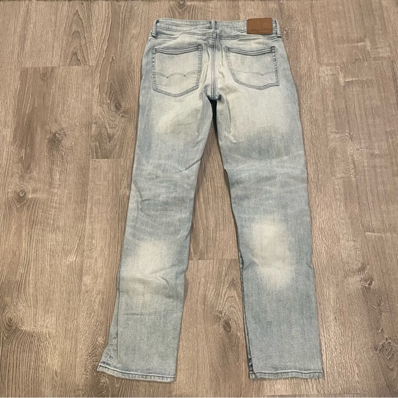 American Eagle Flex Men’s Lightwash Jeans Size 29x32 - Picture 3 of 3